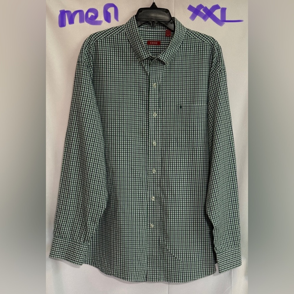 Izod Men's Green Plaid Button Down Shirt